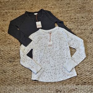 Knox Rose Black and White Long Sleeve Tees